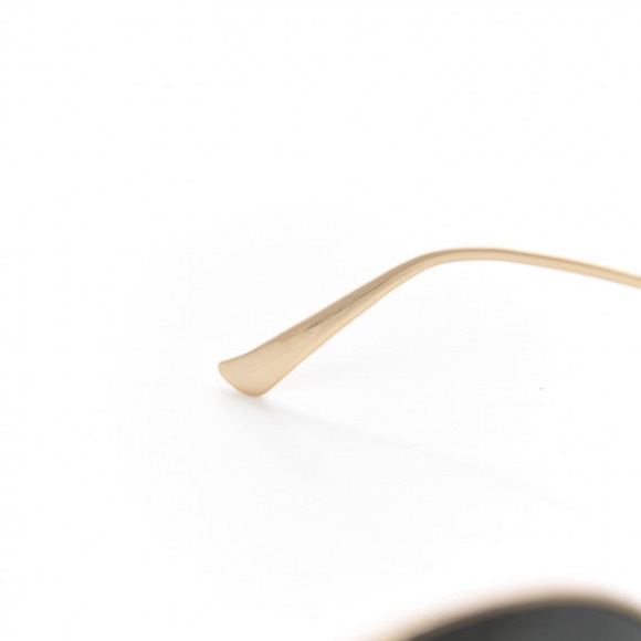 New - GUCCI OVAL SUNGLASSES GG0225S 001 GOLD 63MM 0225 - Picture 9 of 12